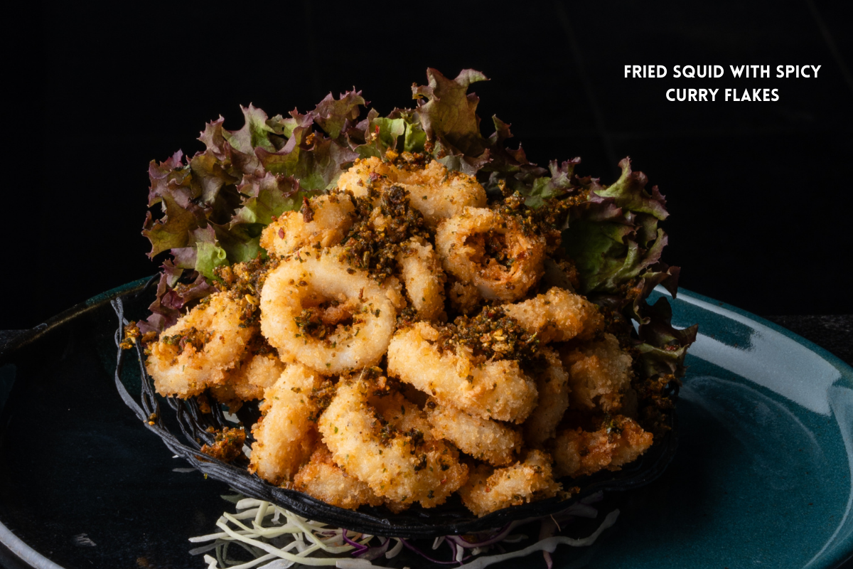 Fried Squid with Spicy Curry Flakes