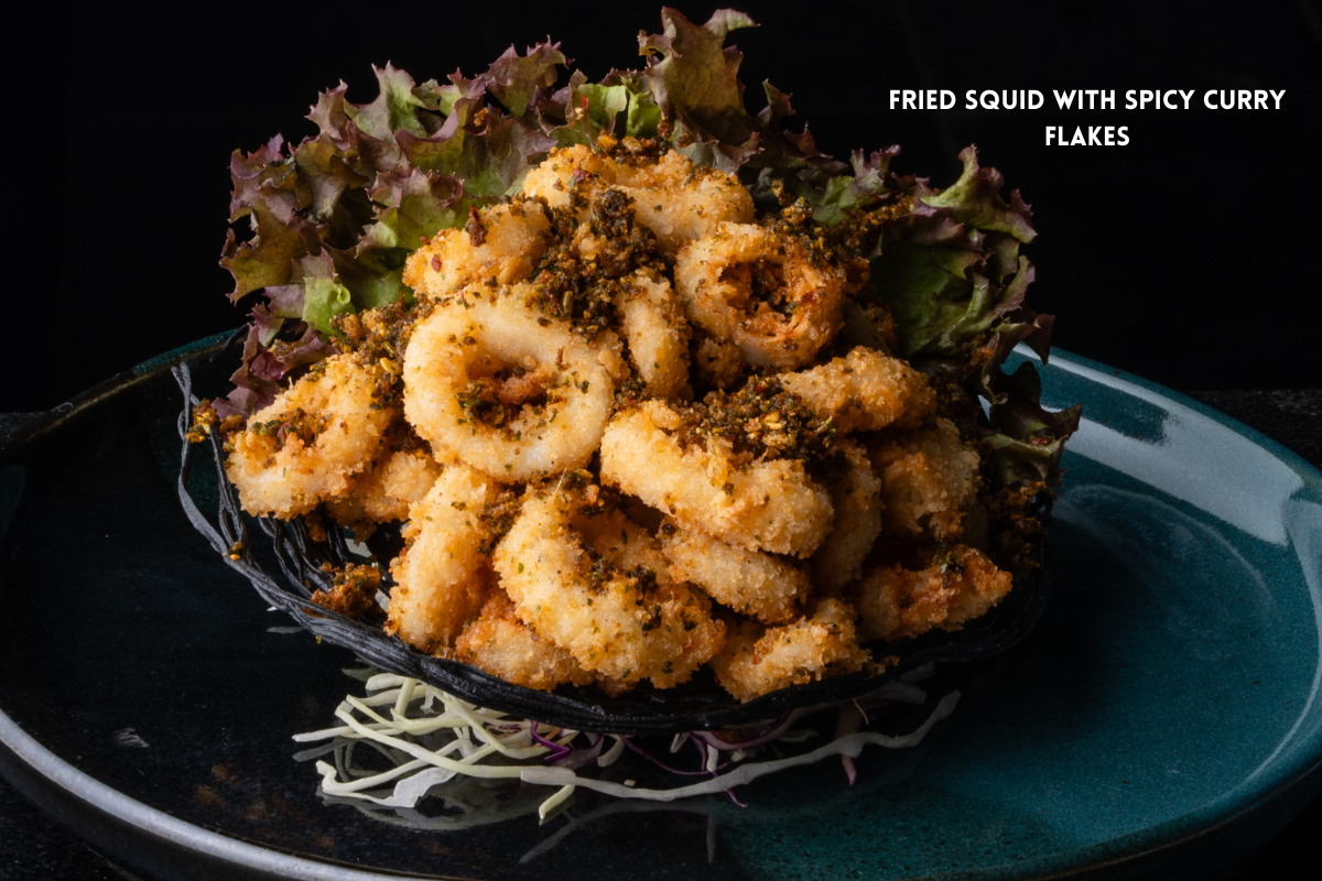 Fried Squid with Spicy Curry Flakes